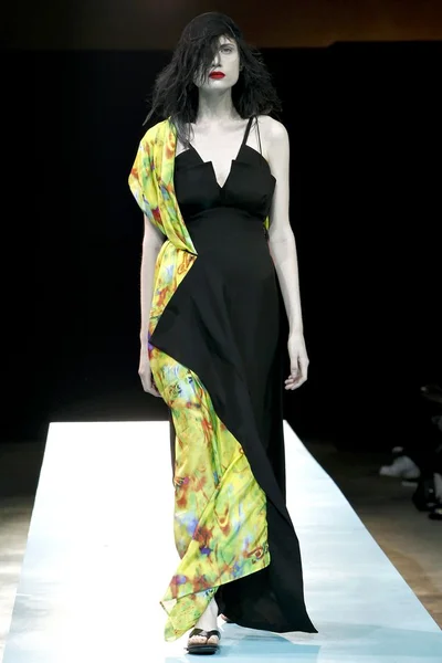 Look 28